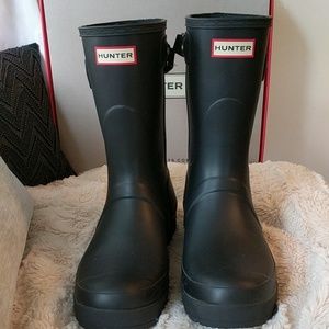 Hunter Original Short Wedge Back Strap Stud Boots